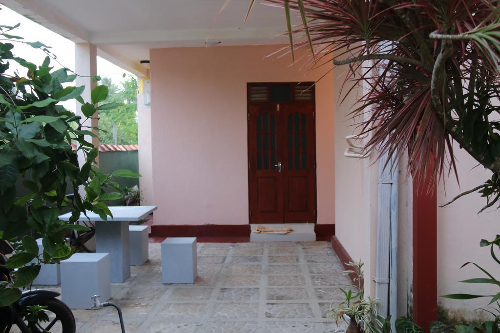 Villa No1 Bentota Eksteriør bilde